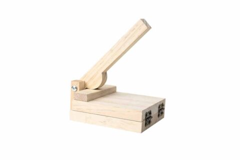 wooden-tortilla-press